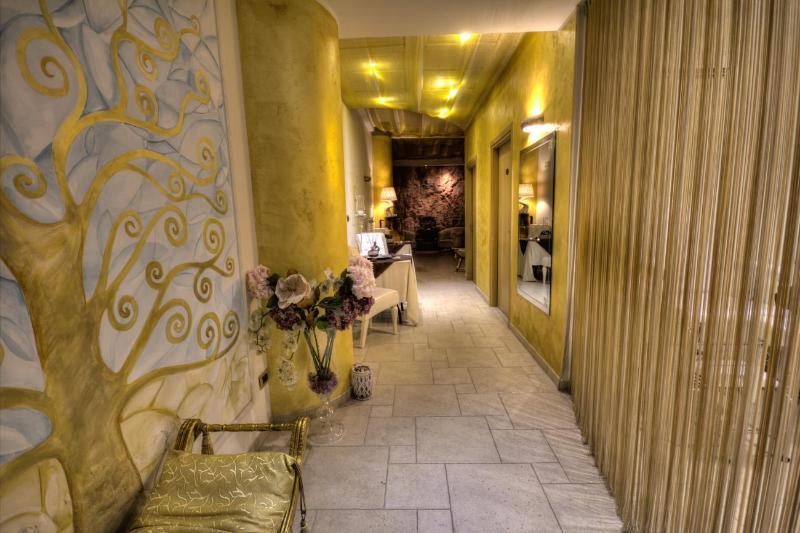 Hotel Madonna Delle Grazie Ceglie Messapica Exteriör bild